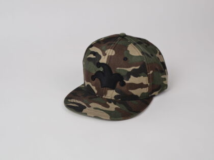 Kšiltovka HipHop green camo s černou plnou 3D výšivkou